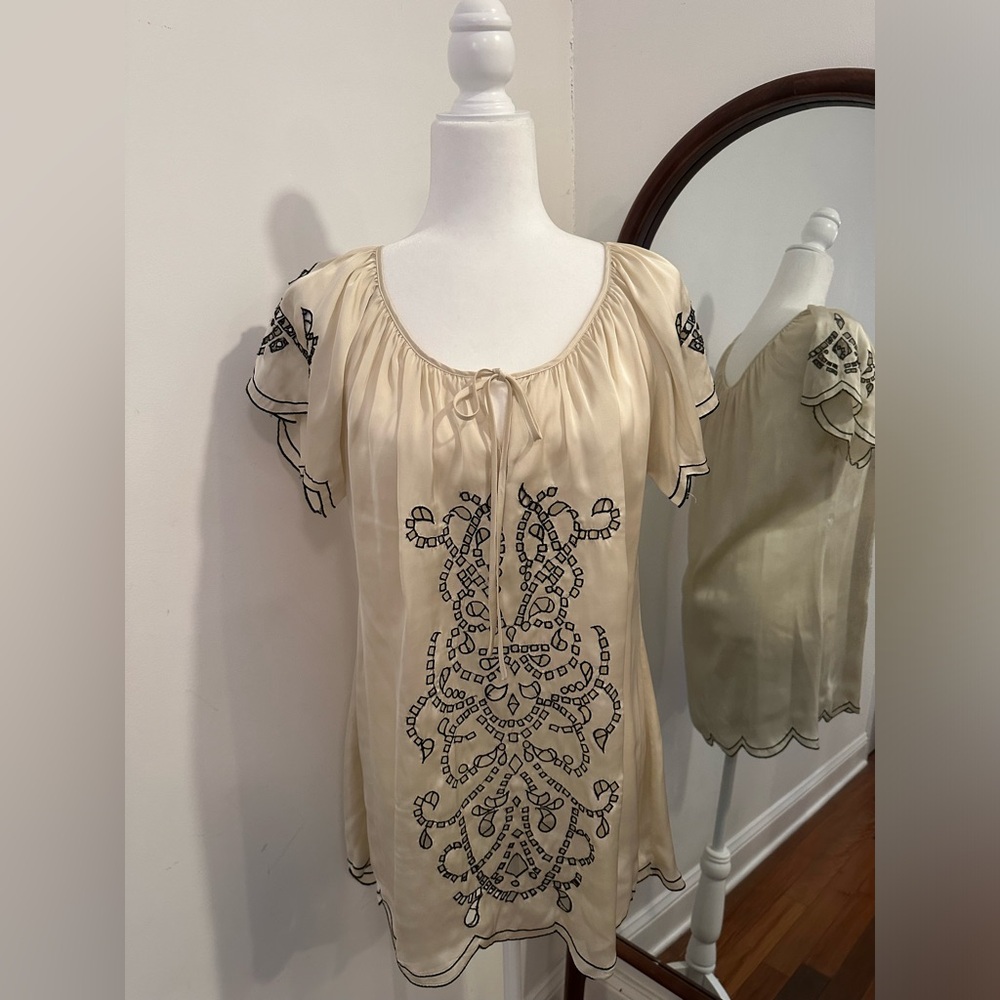 Ivory Silk Tunic Top with Embroidered Cut Outs and Flutter Short Sleeves Large